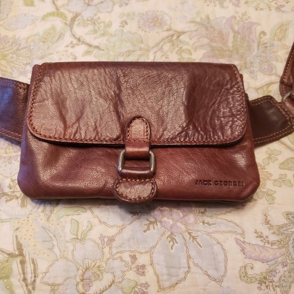 100% Leather Hip Purse - Picture 1 of 16